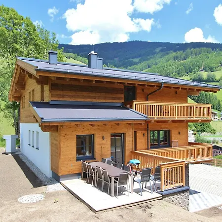Chalet Modern Chalet With Sauna Near Ski Area In Saalbach Hinterglemm Salzburgerland *